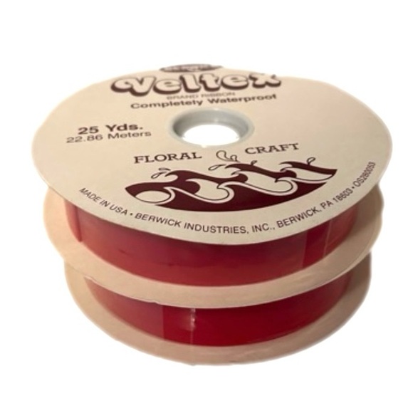 2 Ribbon W.F.R. Velvet Veltex Waterproof Floral Craft Red 25yrds Christmas - Picture 1 of 5
